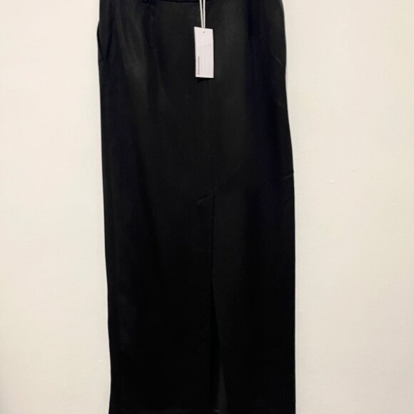 Reformation Black Maxi Skirt With Back Slit & Pockets Size 2 - Picture 9 of 16